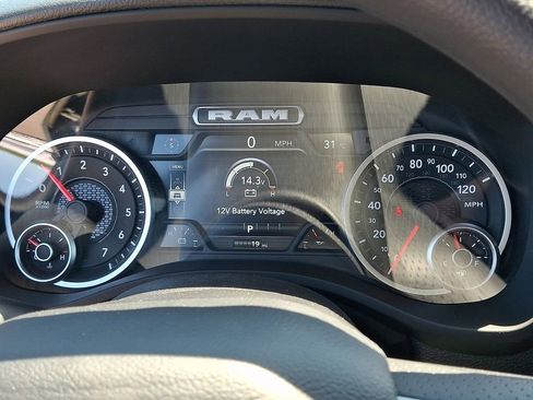 New 2026 RAM 1500 Tradesman AWD/4WD image 18