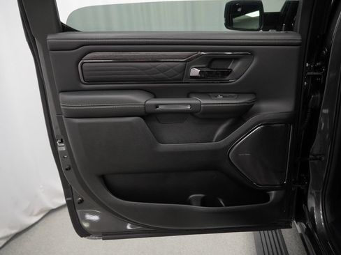 New 2027 RAM 1500 Limited w/ Night Edition AWD/4WD image 27