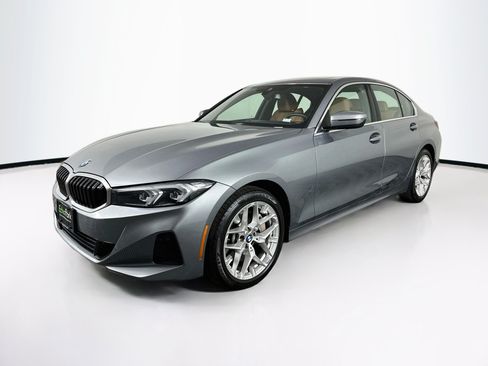 Used 2026 BMW 330i xDrive Sedan AWD/4WD image 3