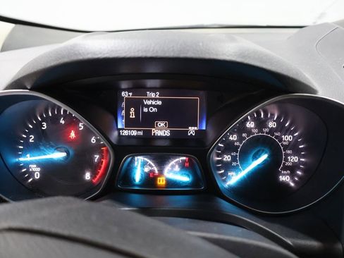 Used 2018 Ford Escape SE image 39