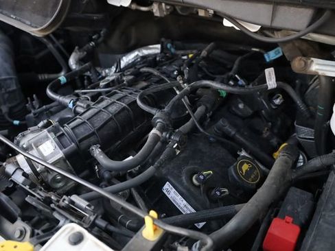 Used 2023 Ford Transit 350 XLT image 11