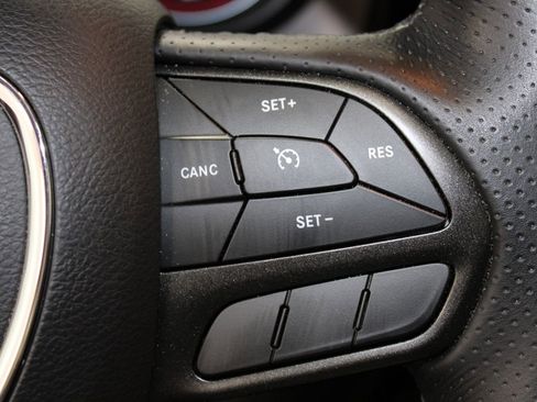 Used 2023 Dodge Challenger R/T image 40