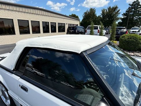 Used 1987 Ford Mustang GT RWD image 58