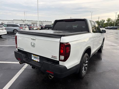 Used 2021 Honda Ridgeline Sport image 8