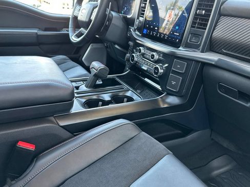 Used 2025 Ford F150 Raptor AWD/4WD image 16