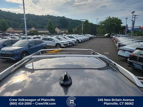 Used 2018 Nissan Rogue SV AWD/4WD image 30