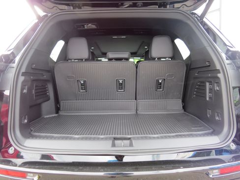 New 2026 Buick Enclave Sport Touring w/ Power Package image 11