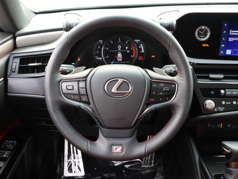 Used 2023 Lexus ES 350 F Sport image 16