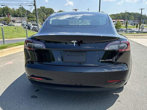Used 2021 Tesla Model 3 Long Range AWD/4WD image 8