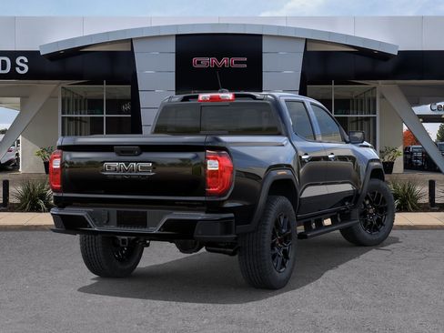 New 2026 GMC Canyon Denali w/ LPO, Denali Black Edition AWD/4WD image 4
