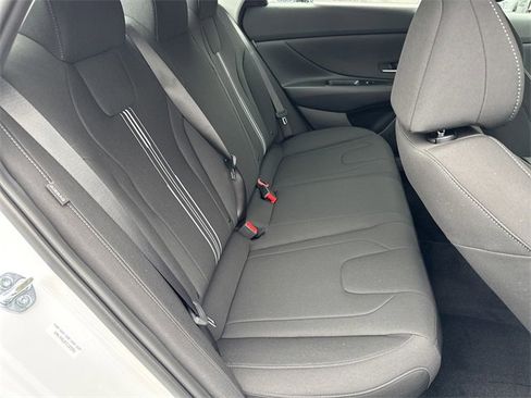 New 2026 Hyundai Elantra Blue image 15