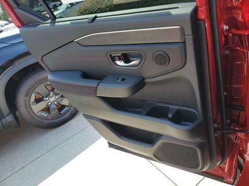 New 2026 Honda Pilot Black Edition image 12