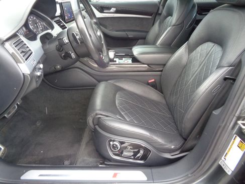 Used 2016 Audi S8 Plus w/ Driver Assistance Package image 25