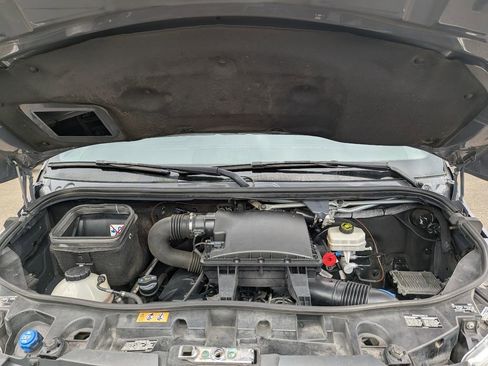 Used 2020 Mercedes-Benz Sprinter 3500 image 34