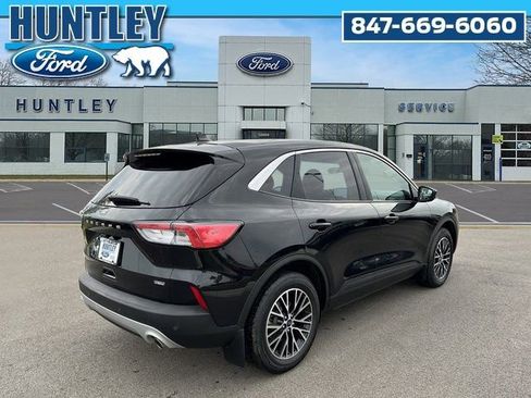 Used 2021 Ford Escape SE w/ Cold Weather Package image 5