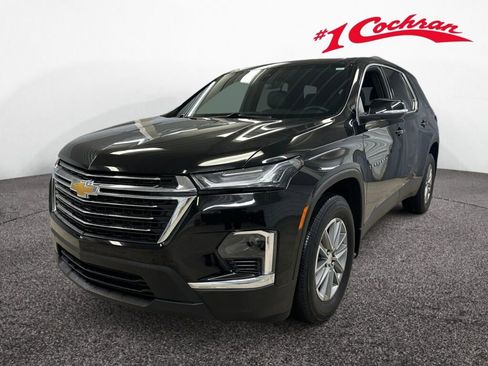 Certified 2023 Chevrolet Traverse LT w/ LPO, Floor Liner Package image 39