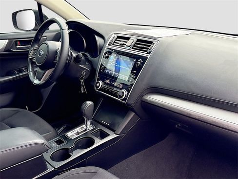 Used 2018 Subaru Legacy 2.5i Premium image 27