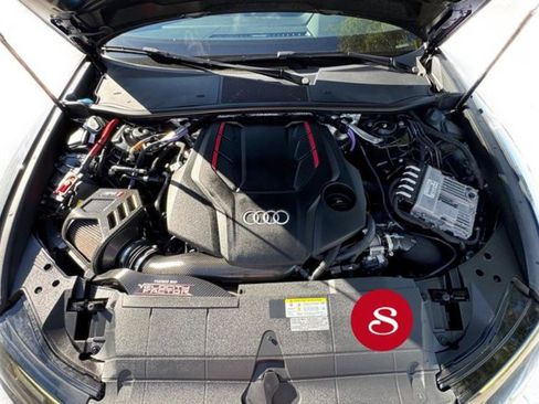 Used 2021 Audi S6 Premium Plus w/ S Sport Package image 7