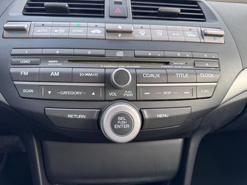 Used 2010 Honda Accord EX-L image 18