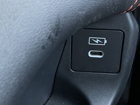 Used 2025 Honda HR-V Sport image 35