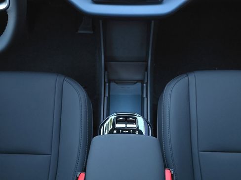 New 2026 Volvo EX30 Cross Country Ultra image 16