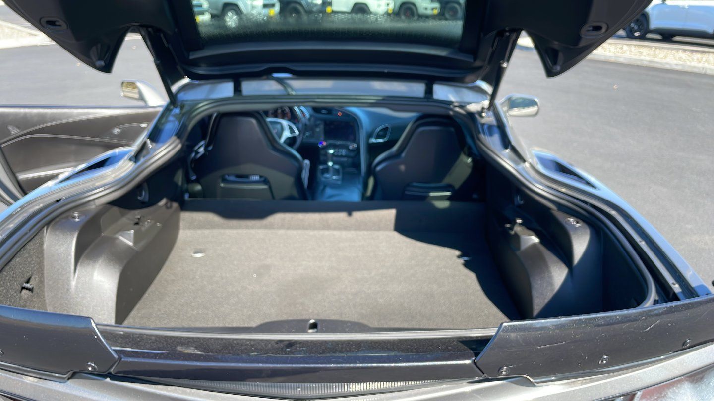 Used 2015 Chevrolet Corvette Stingray Coupe RWD image 15