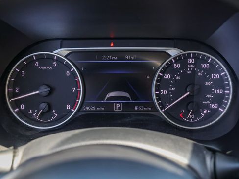 Used 2024 Nissan Altima 2.5 SR FWD image 56