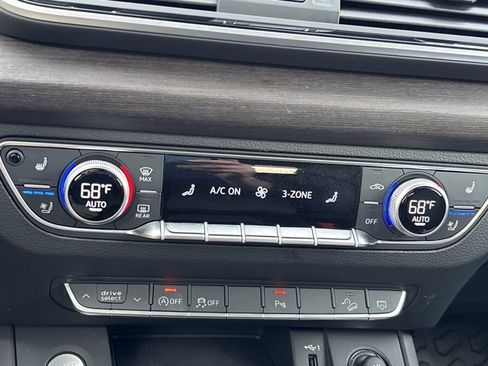 Used 2025 Audi Q5 2.0T Premium Plus w/ Premium Plus Package image 39