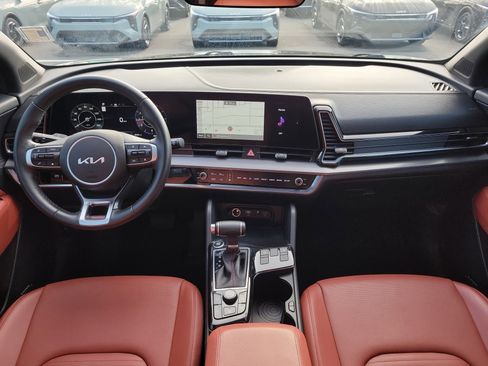 Used 2023 Kia Sportage SX image 18