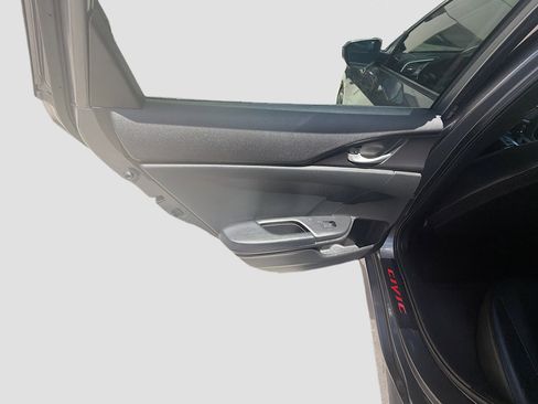 Used 2020 Honda Civic Sport image 24