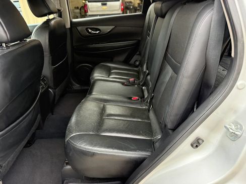 Used 2015 Nissan Rogue SL AWD/4WD image 25