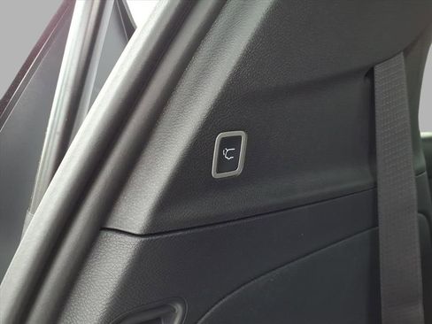 New 2026 Chrysler Pacifica Select image 6