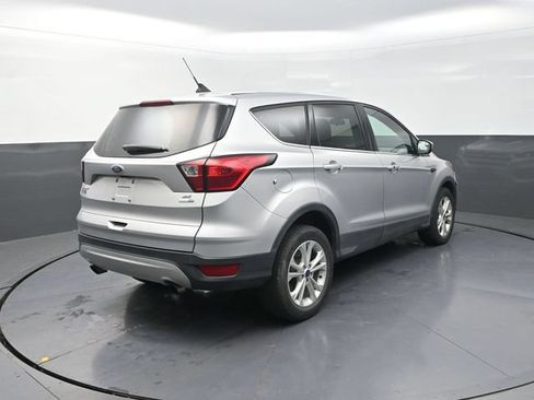 Used 2019 Ford Escape SE AWD/4WD image 8