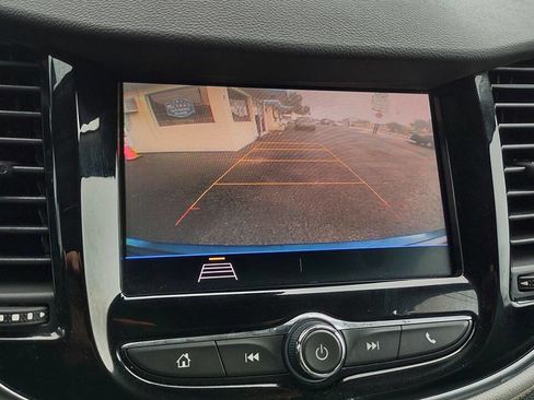 Used 2020 Chevrolet Trax Premier FWD image 25