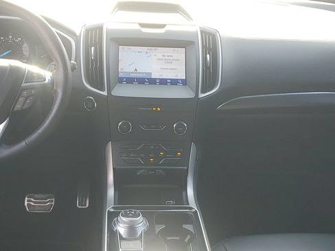 Used 2020 Ford Edge ST-Line FWD image 23