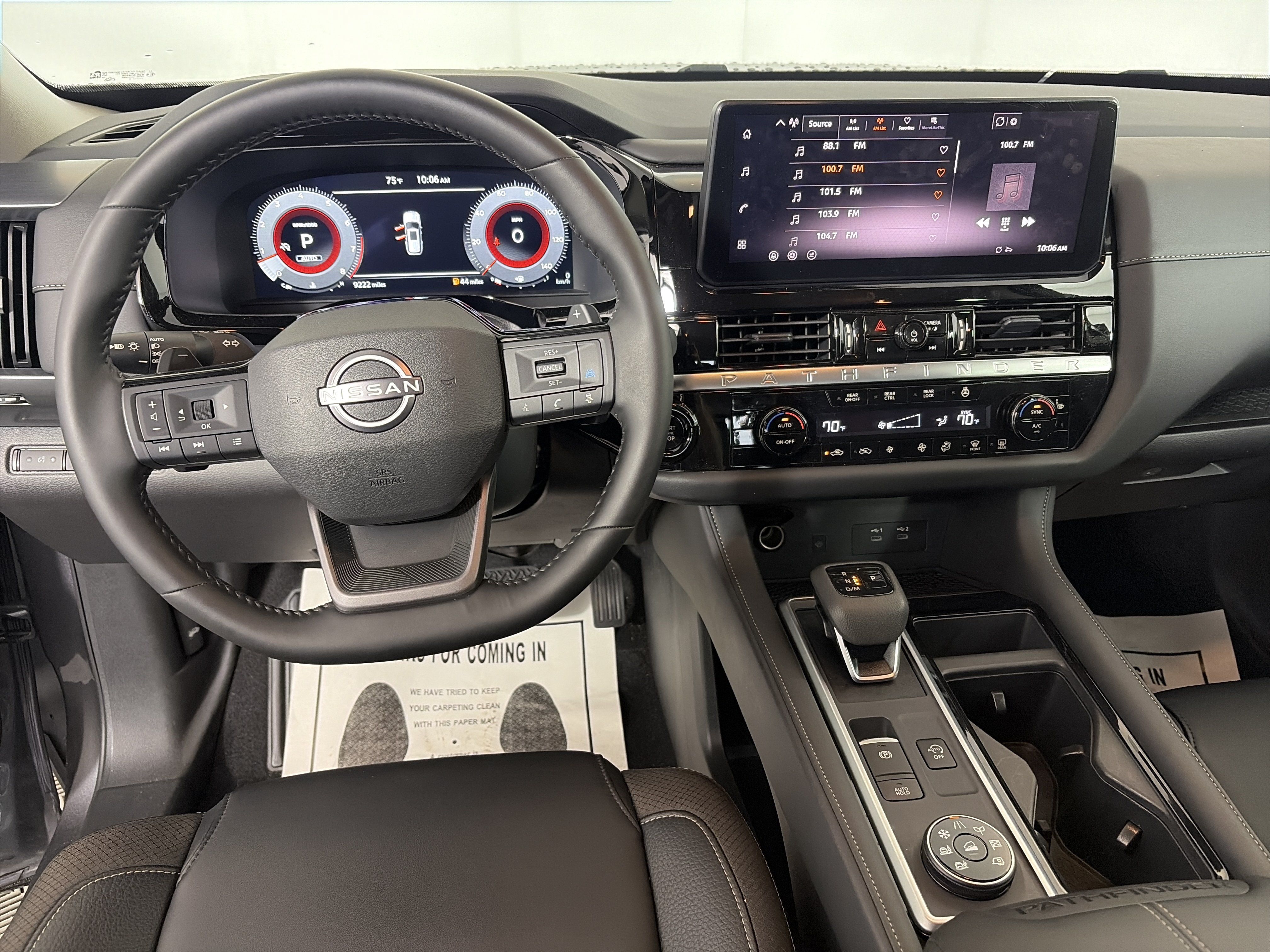 Certified 2026 Nissan Pathfinder SL AWD/4WD image 3
