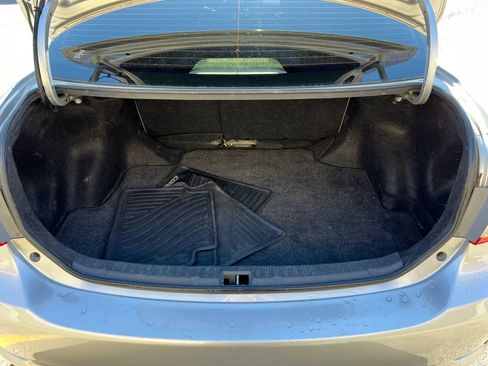 Used 2013 Toyota Corolla L image 25