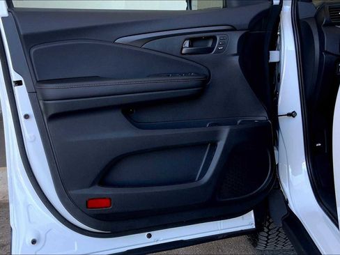 New 2025 Honda Ridgeline TrailSport image 10