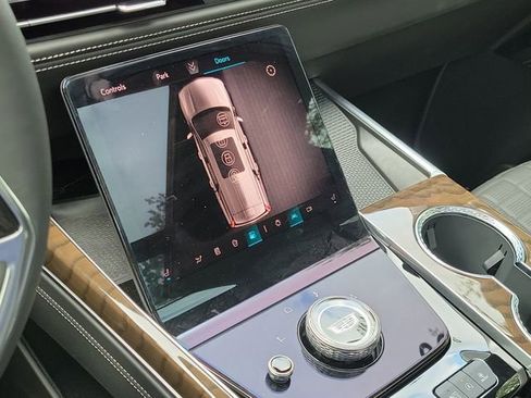 New 2026 Cadillac Escalade Platinum Sport AWD/4WD image 12