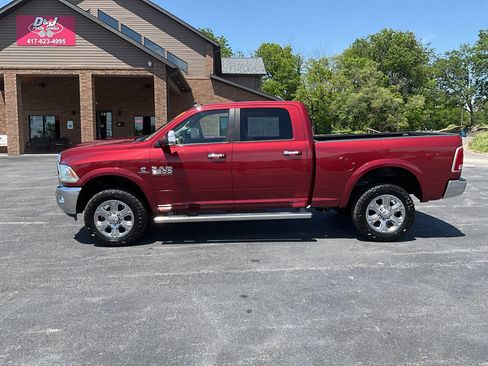 Used 2014 RAM 2500 Laramie AWD/4WD image 2