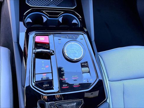 New 2026 BMW M5 image 19