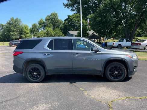 Used 2019 Chevrolet Traverse LS w/ LPO, Floor Liner Package AWD/4WD image 4