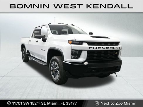 Used 2023 Chevrolet Silverado 2500 Custom w/ Custom Value Package image 7