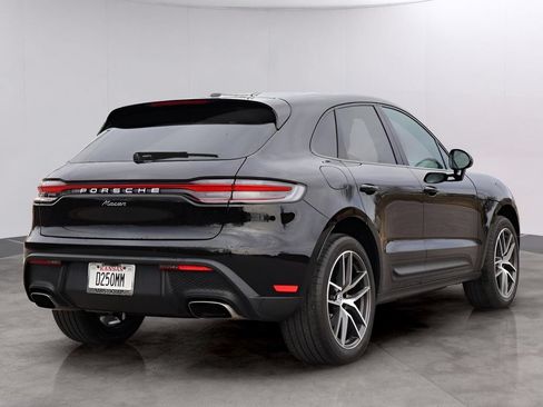 Used 2026 Porsche Macan AWD/4WD image 8