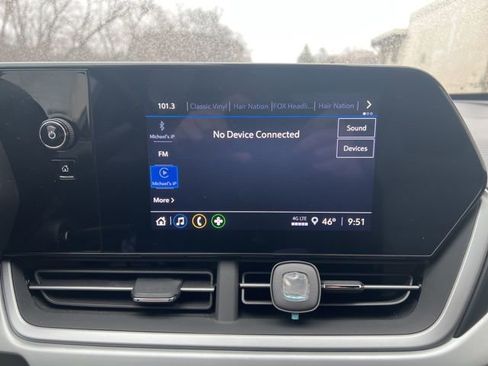 Used 2024 Chevrolet Trax RS w/ Driver Confidence Package image 21