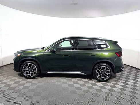 Used 2025 BMW X1 xDrive28i w/ Convenience Package AWD/4WD image 4