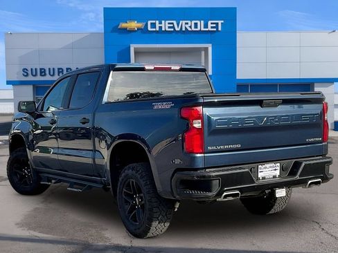 Used 2021 Chevrolet Silverado 1500 Custom Trail Boss AWD/4WD image 3