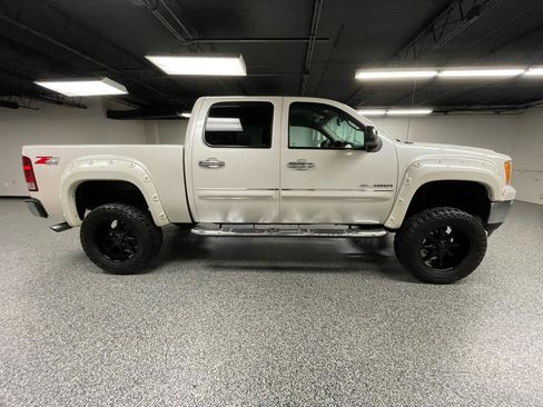 Used 2012 GMC Sierra 1500 SLE w/ Power Tech Package image 8