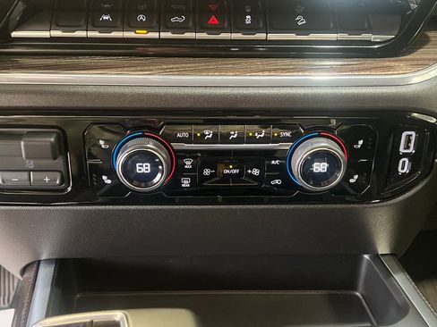 Used 2023 Chevrolet Silverado 1500 RST w/ Convenience Package II AWD/4WD image 30