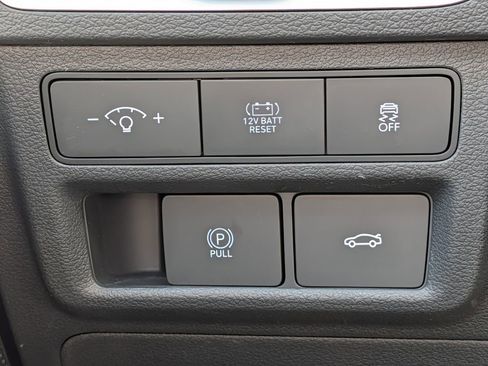Used 2025 Hyundai Sonata SEL FWD image 31